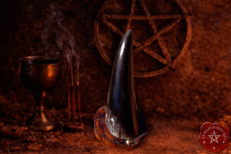 Ponta de Chifre (15.5cm) | Com Expositor