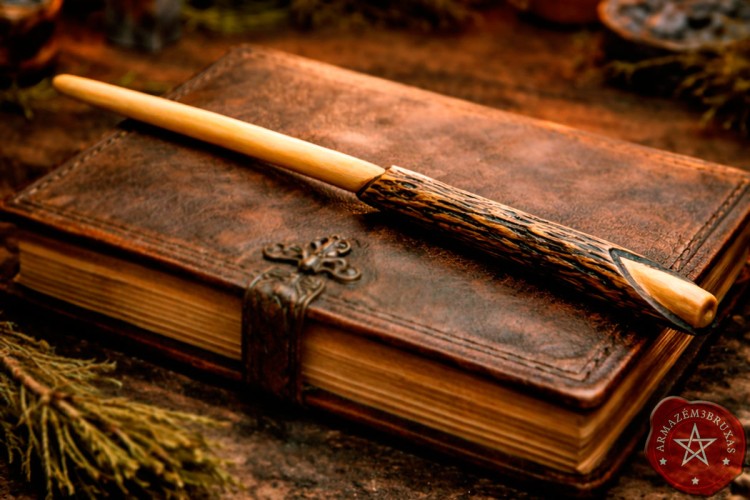 Varinha (39cm) | Galho Primavera