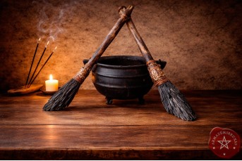 Vassoura da Bruxa | Cianita Negra